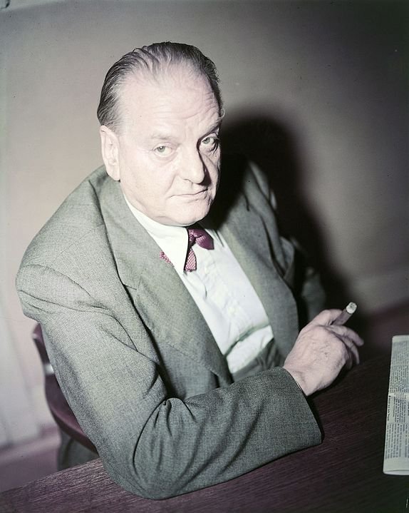 Gottlieb_Duttweiler_1956.jpg
